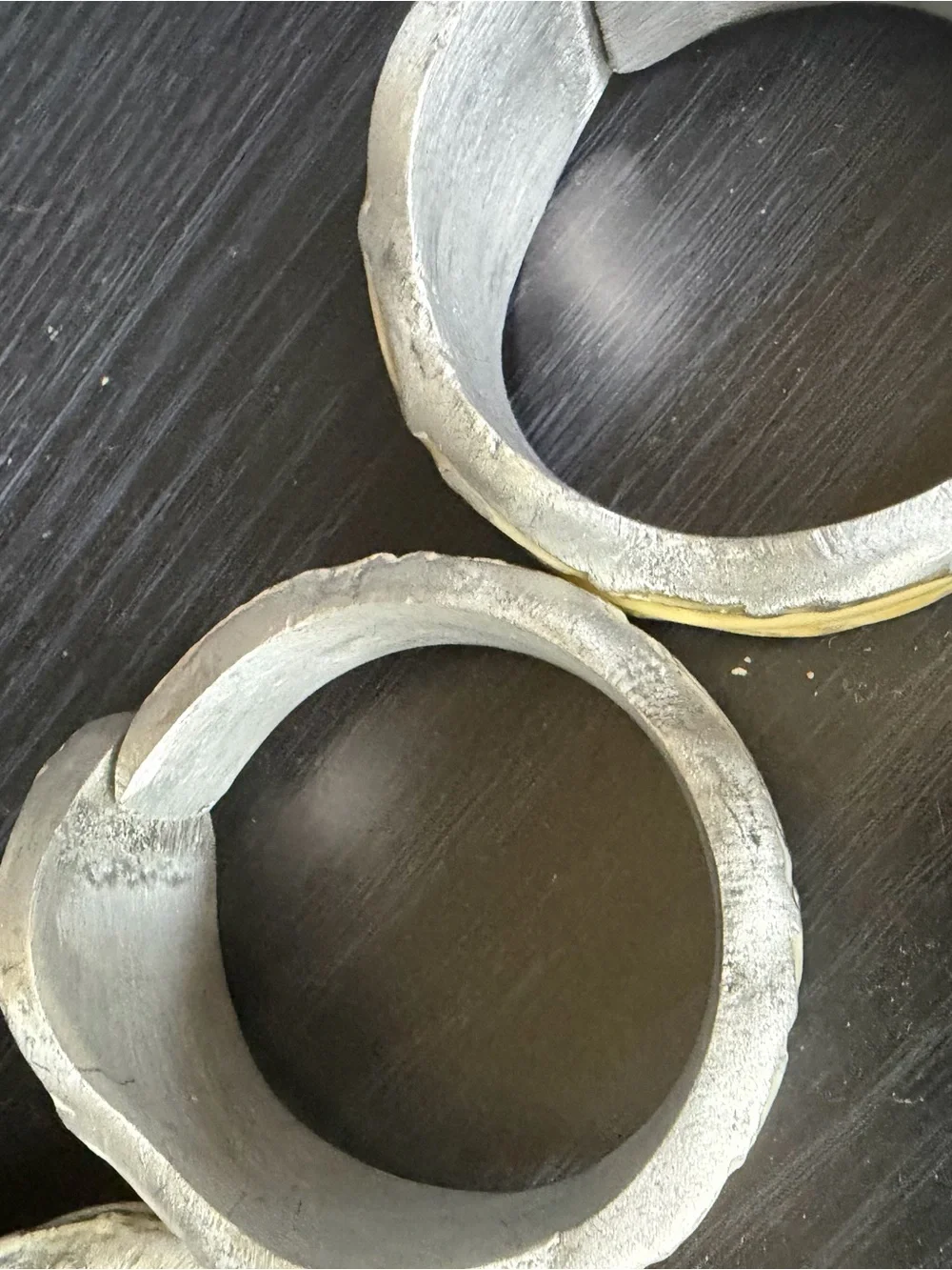 Vintage 6 Napkin Rings SPOON FLATWARE HANDLE DESIGN Metal IVORY CREAM ENAMEL